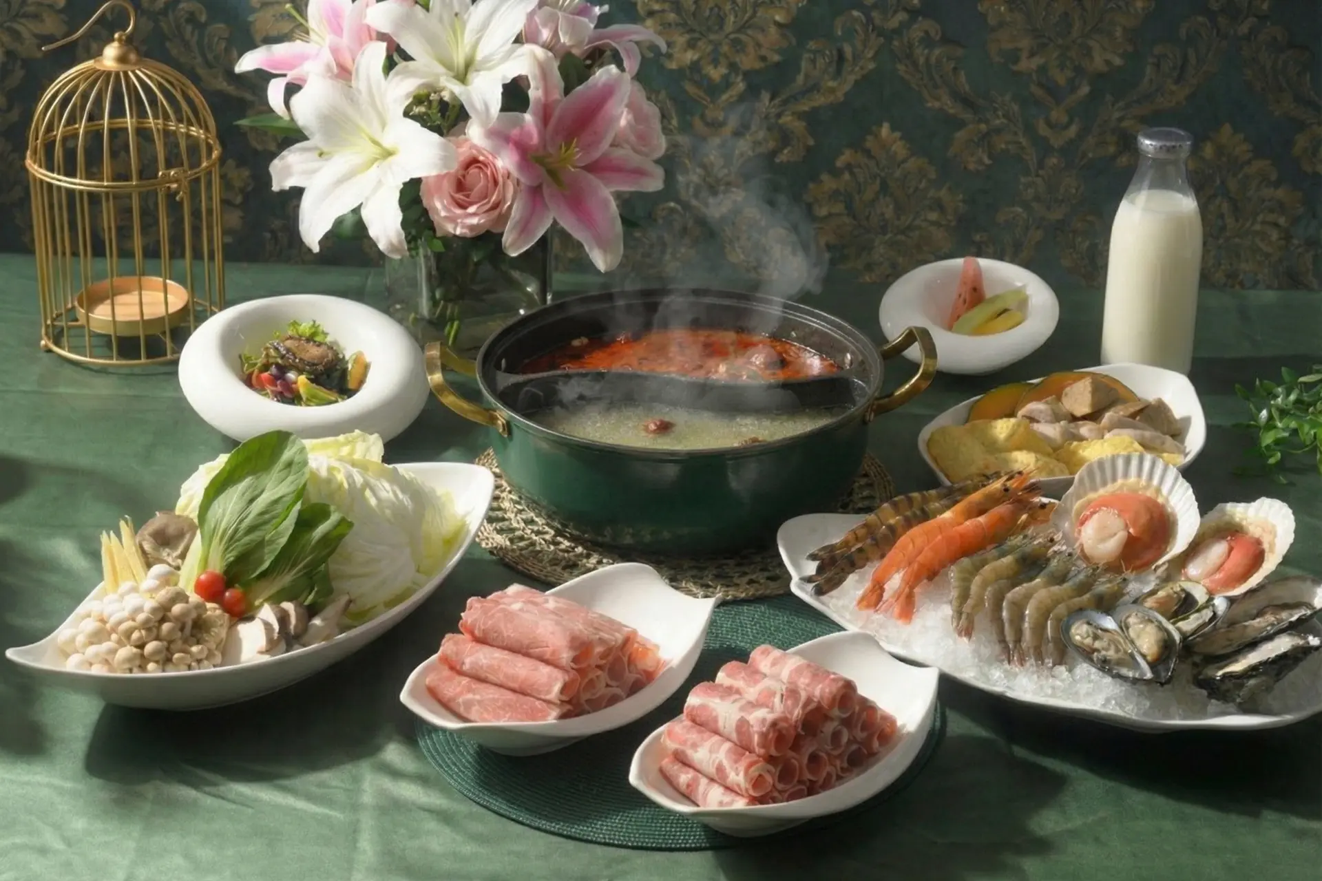 紅白海陸可汗鮮乳鍋-banner-2